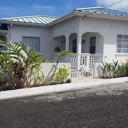Selen'S Apartment In Ti Rocher Micoud Saint Lucia Экстерьер фото
